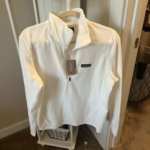 NWT Patagonia fleece lightweight jacket